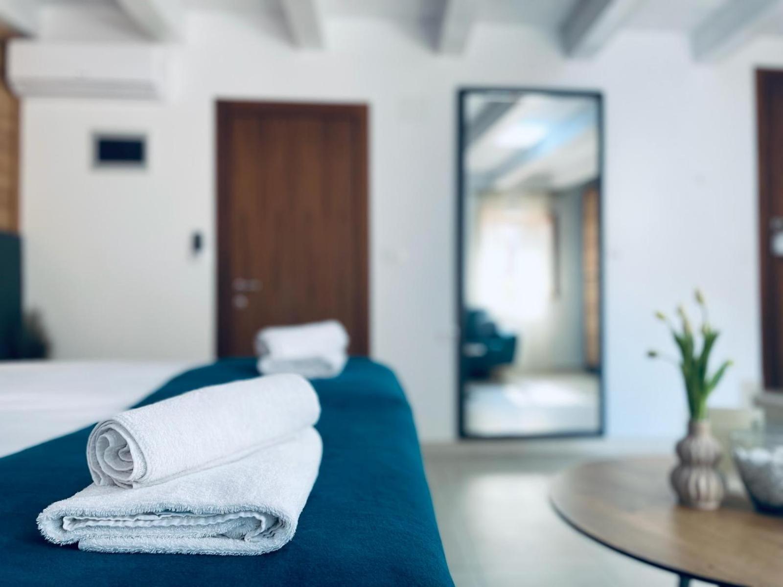 Fazana City Rooms With Free Parking ภายนอก รูปภาพ