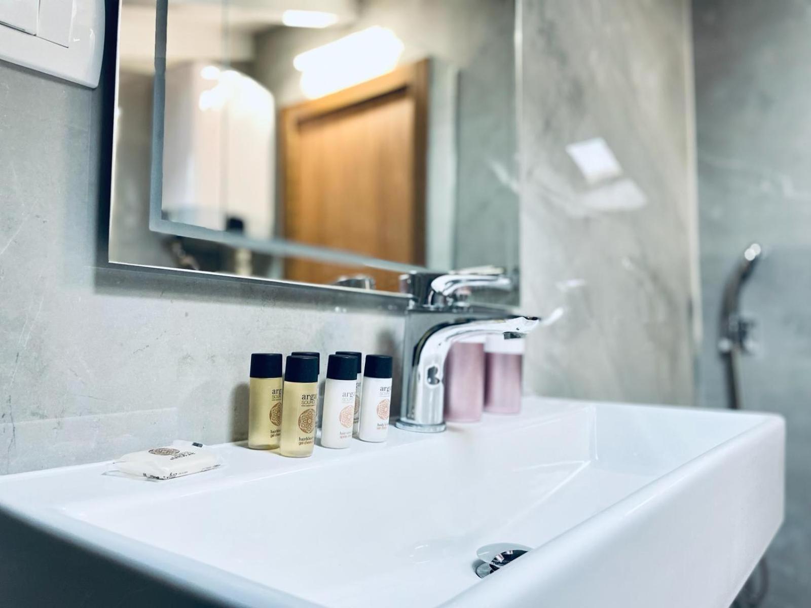 Fazana City Rooms With Free Parking ภายนอก รูปภาพ